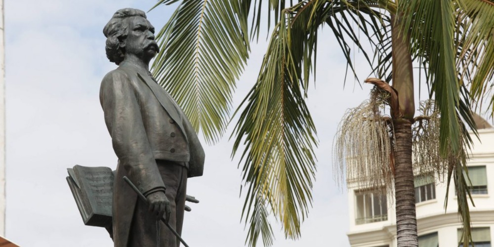 Imagem Mês Carlos Gomes: CMU apresenta imagens do Monumento-Túmulo do maestro