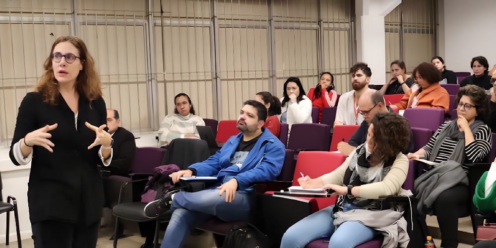 Imagem Pesquisadores do Labjor abrem cursos de divulgação científica da USP